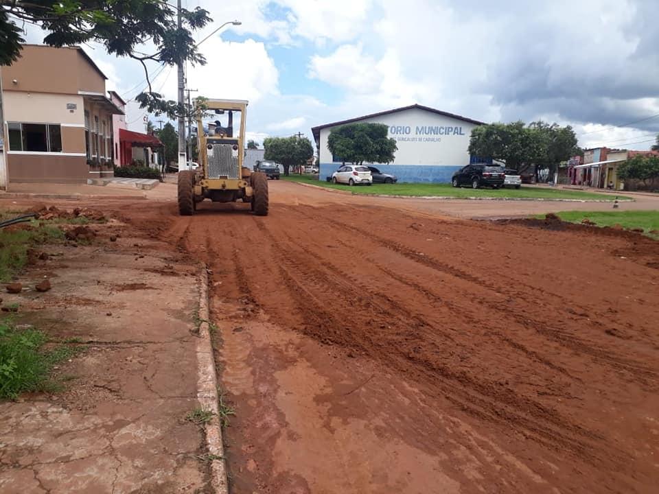 PREFEITURA REALIZA RECUPERAÇÃO EMERGENCIAL DE RUAS PREFEITURA REALIZA RECUPERAÇÃO EMERGENCIAL DE RUAS