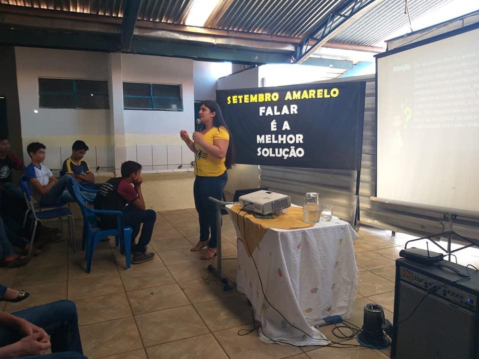 SETEMBRO AMARELO: Profissionais da saúde levam palestras sobre combate à suicídio em Ananás SETEMBRO AMARELO: Profissionais da saúde levam palestras sobre combate à suicídio em Ananás