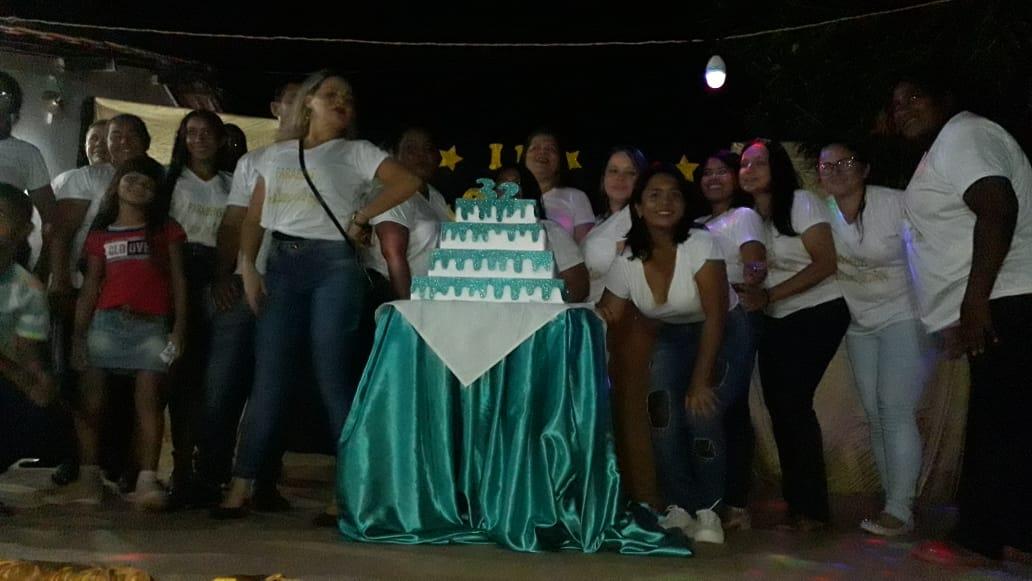 CELEBRAÇÃO: Escola Municipal comemora mais de três décadas dedicadas à educação em Ananás CELEBRAÇÃO: Escola Municipal comemora mais de três décadas dedicadas à educação em Ananás